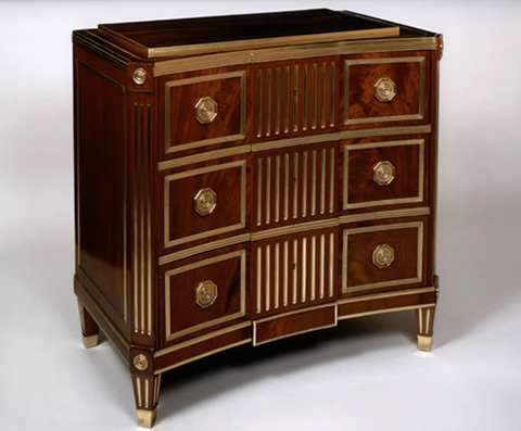 A RARE PAIR OF RUSSIAN ORMOLU AND BRASS MAHOGANY COMMODES